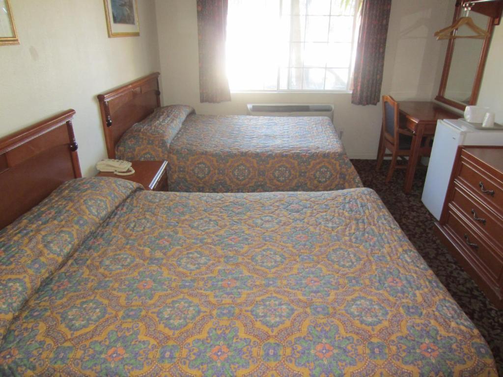 Starlight Inn Canoga Park Лос Анджелис Стая снимка