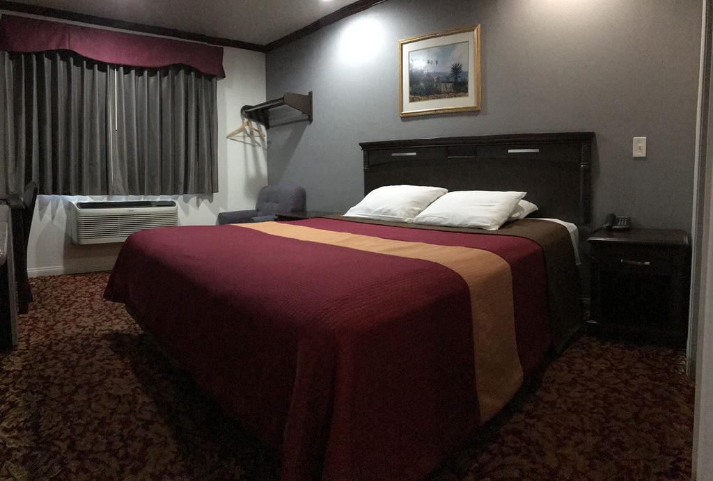 Starlight Inn Canoga Park Лос Анджелис Екстериор снимка